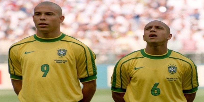 Roberto Carlos ghi bàn với vận tốc 137 km/h 